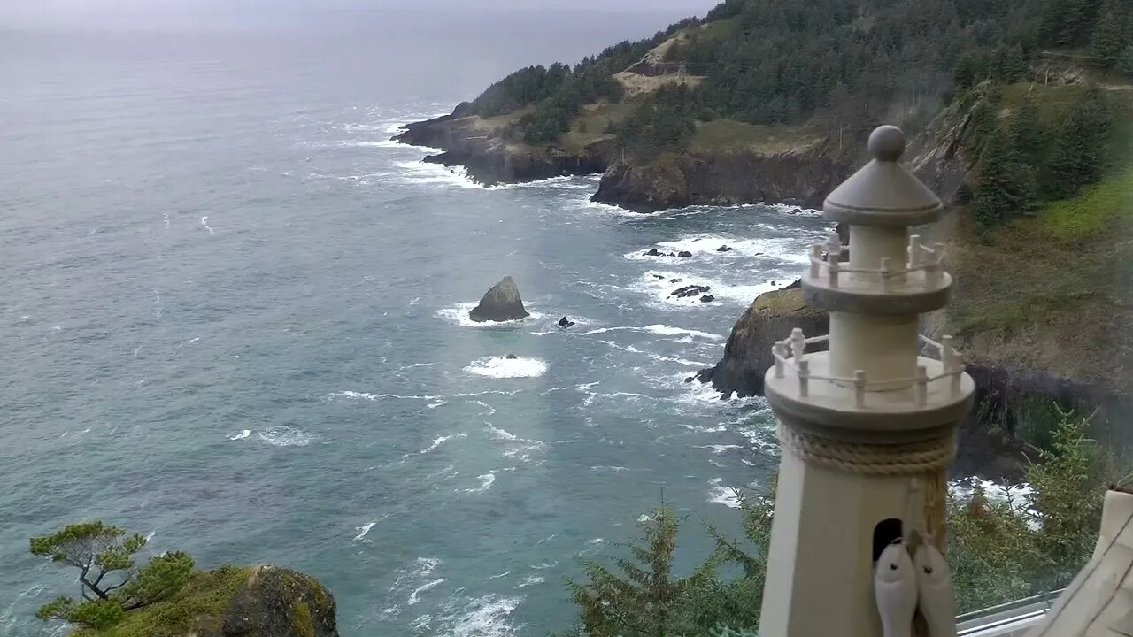 OREGON COAST CRASHING WAVES | Lincoln City & Newport, OR #shorts