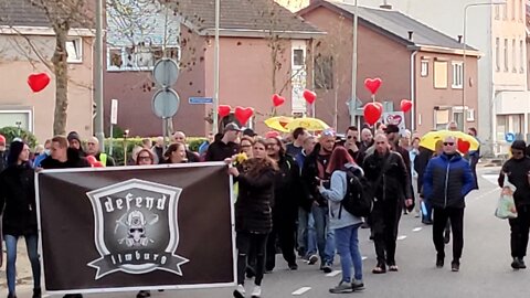 Fakkeltocht Landgraaf 7 mei 2021 Part 11
