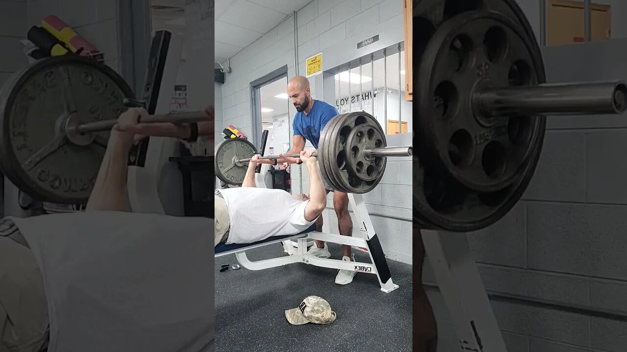 365lbs x twoooooo, why did you touch the bar , Crazy 🤪 old man 🤪