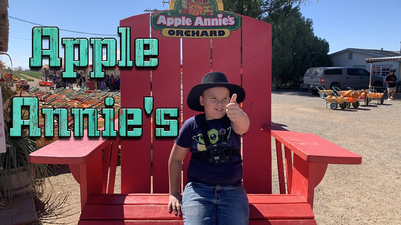 Having Fun at Apple Annie's Corn Maze and Picking Pumpkins in Wilcox Arizona