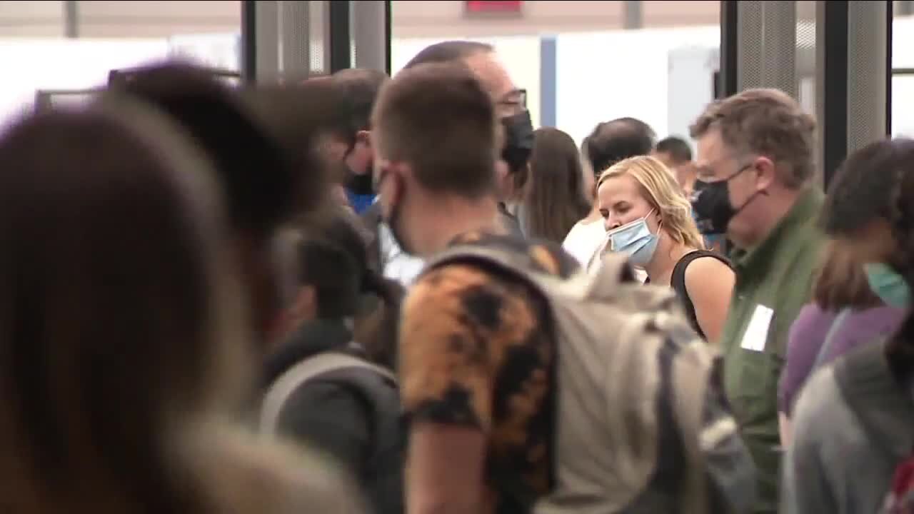 Travel headaches for passengers continue at DIA between parking issues and long lines