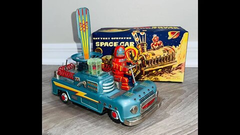 Space Car with Red Robby driver the rarest & coolest version! With 3 batteries & weird surprise