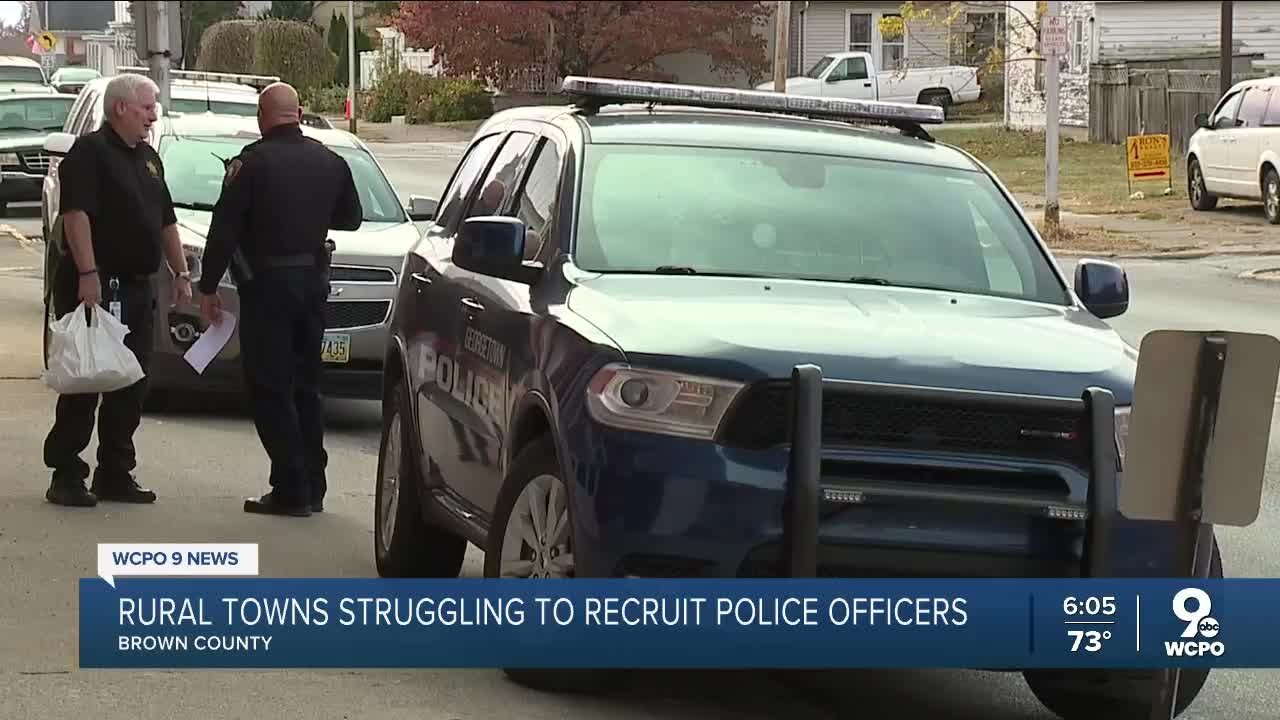 Police departments in rural Ohio towns struggle to find recruits