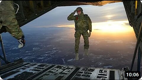 US SPECIAL FORCE SOLDIERS FAST JUMPING FROM LOCKHEED C-130 HERCULES PLANES