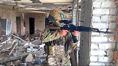 Intense Urban Combat: Russian Forces Engage in Ukraine