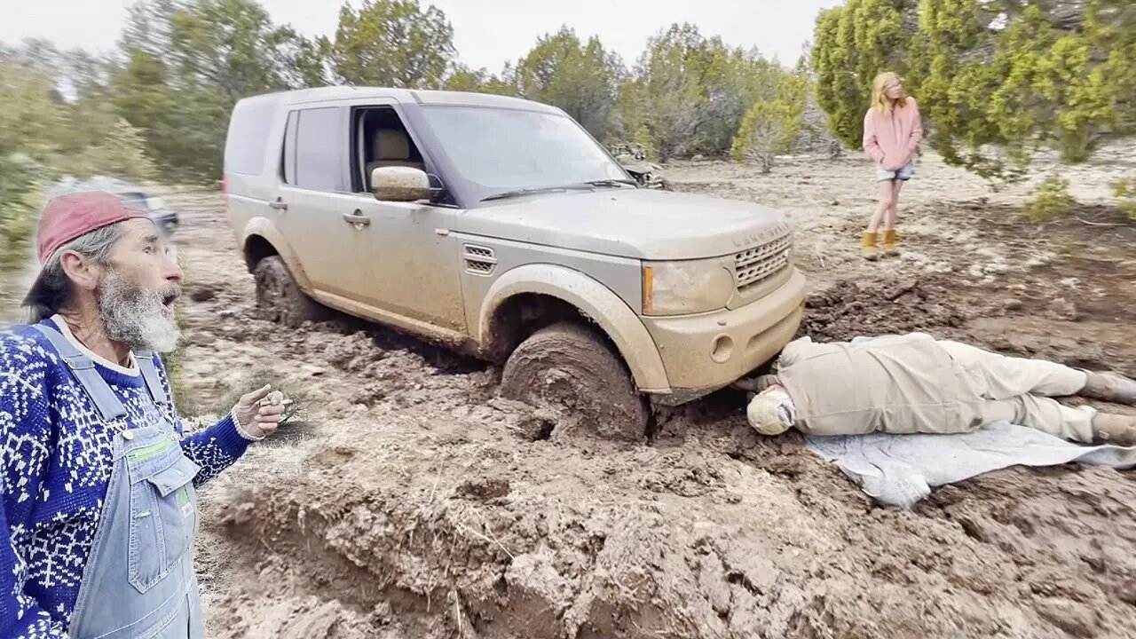 Offroad Recovery Kinetic Rope VS. Winching - Land Rover STUCK in DEEP MUD