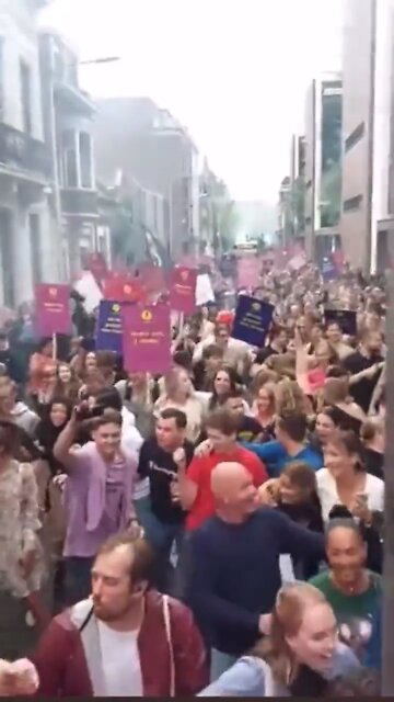 Meanwhile in Holland