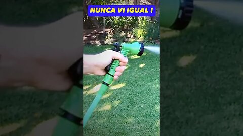 É bem assim que a mangueira de jardim expansivel funciona e você nunca viu desse jeito