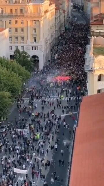 Trieste, Italy is rising up against vaccine passports.