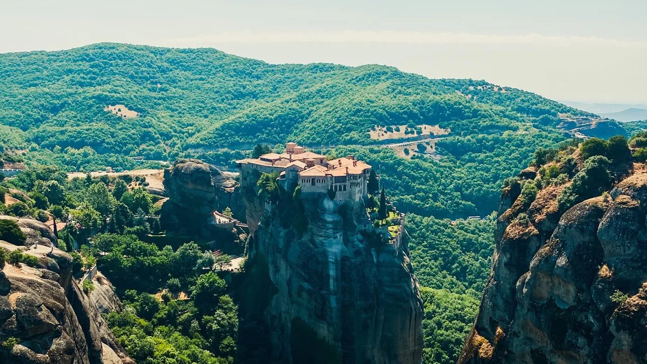 Mountain Monasteries of Meteora 🇬🇷