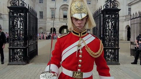 The reds change over return swords dismount #horseguardsparade