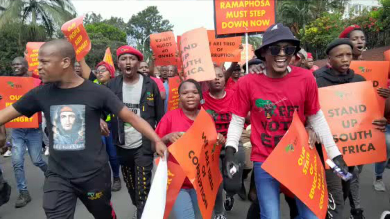 Watch: EFF Anticipate Secretary General Mashal Dlamini's Appearance in Glenwood