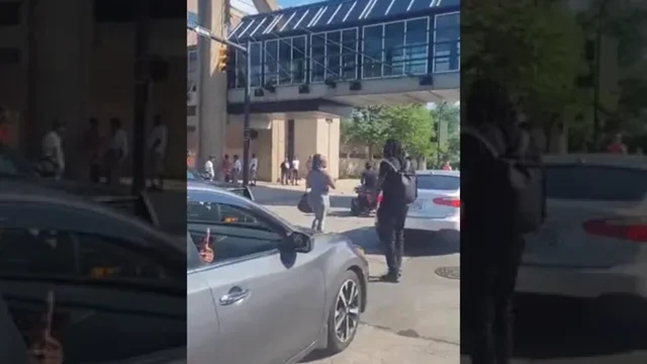 Black Panther Party showing up for Jayland Walker on the streets of #Akron, #Ohio