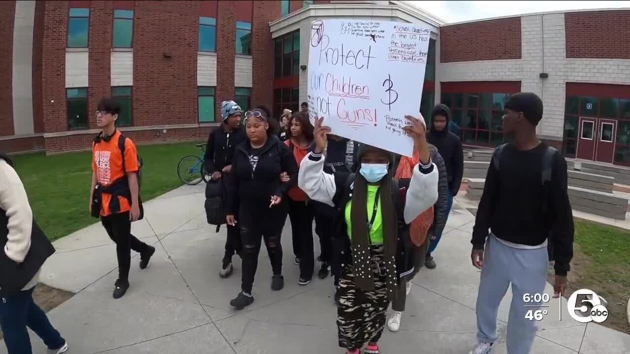 Hundreds of students walk out at John Marshall HS in protest of gun violence