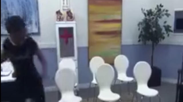 How Would You React If This Scary Situation Happened To You?