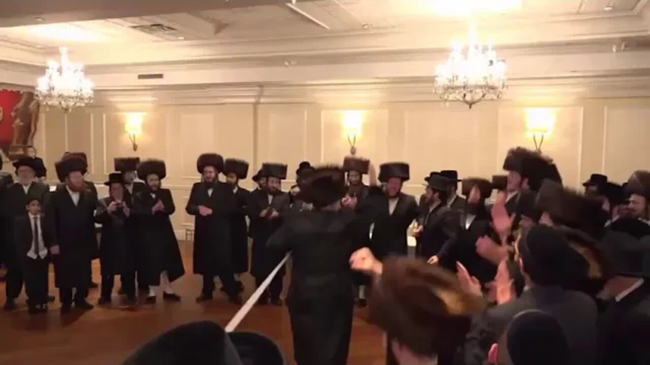 Biala Rebbe mitzvah tantz