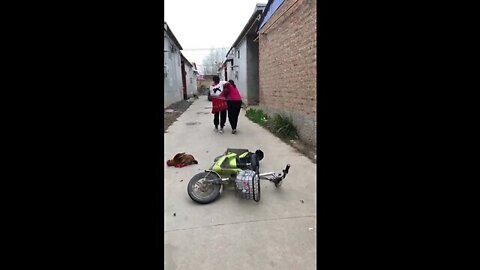 Best Funny Videos 2022, Chinese Funny clips daily #shorts