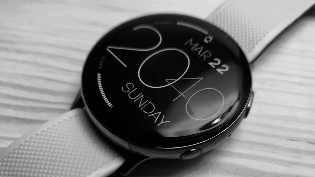 Grayscale 🔋 battery test#102 with an Active 2⌚... By Samsung