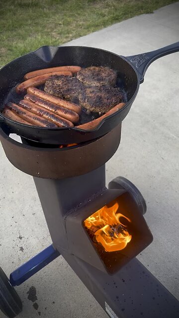 The Patriot Rocket Stove video #3
