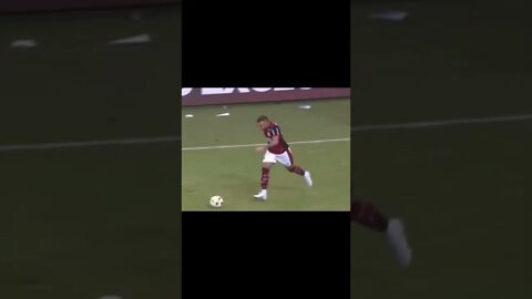 QUARTO GOL DO FLAMENGO: LÁZARO
