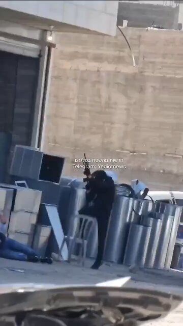 Armed robbery of over $67,000 (250,000 Shekels) in Anata near Jerusalem... Israel is collapsing!