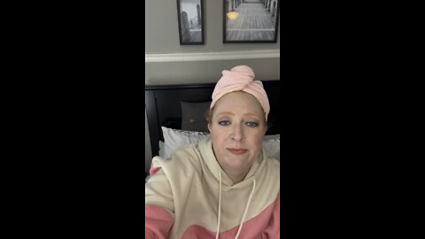 Crystal's Hair Thinning Journey and Random Chats