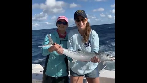 Took female veterans and their families out on the water during fishing in deep sea of florida 🎣