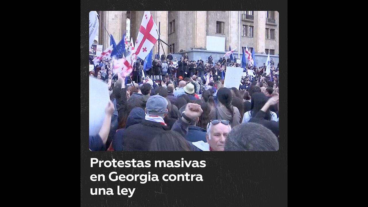 Enfrentamientos entre policías y manifestantes durante protestas masivas en Georgia