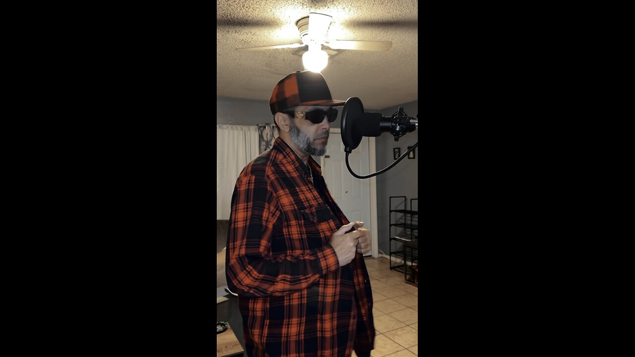 Mic Check 1 2 🎙️