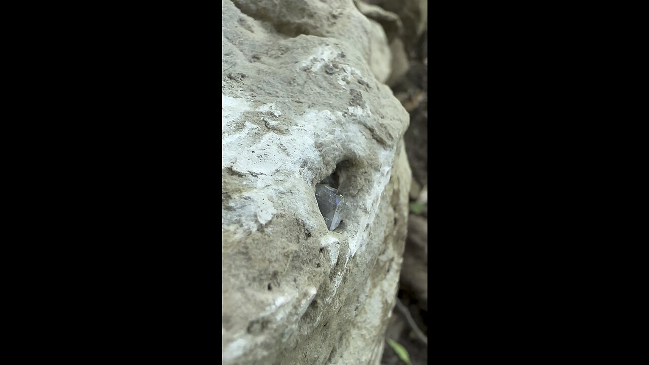 Digging for herkimer diamonds