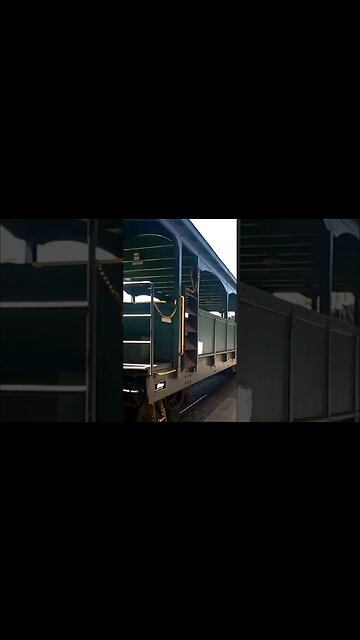 Shay pulling in at Cass