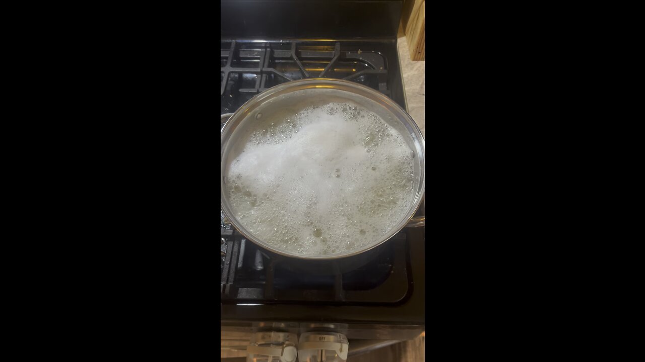 Right wing noodles