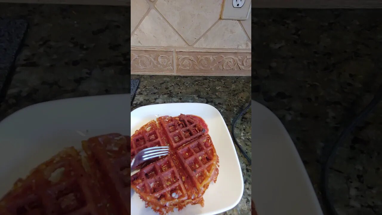 Easy Keto Recipe-Pepperoni Pizza Chaffle (#Shorts)