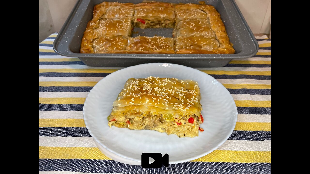 Creamy Mushroom Pie With Phyllo Dough Sheets / Μανιταρόπιτα Με Κρέμα Γάλακτος