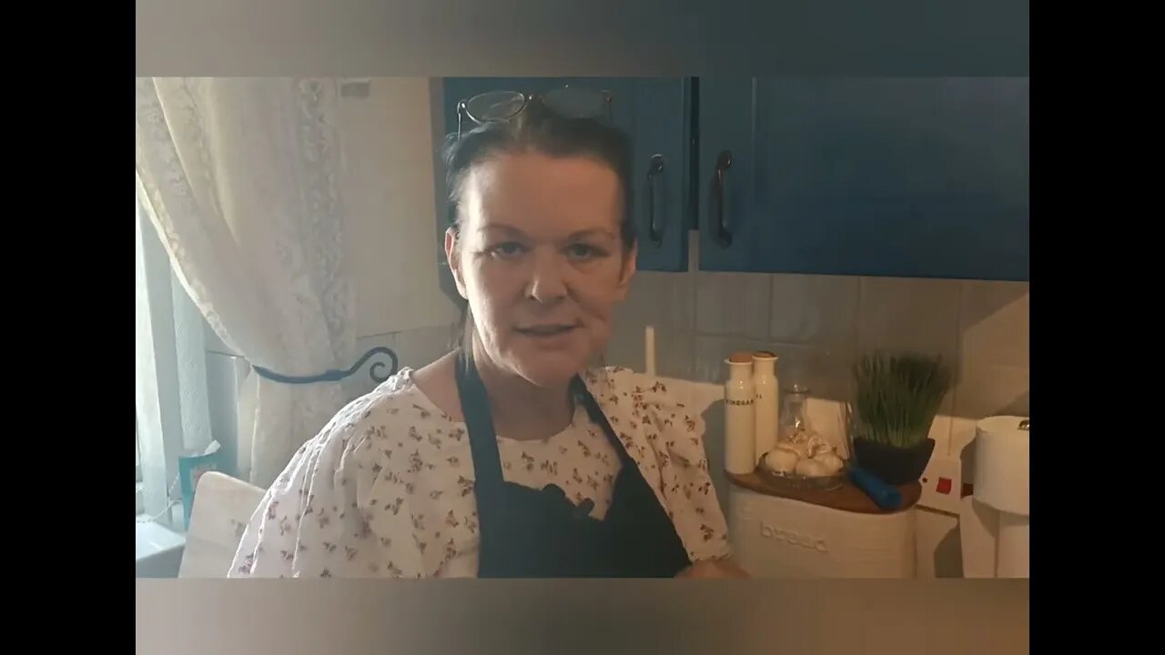 Dehydrating Marshmallows, makes a lovely gift 🎁