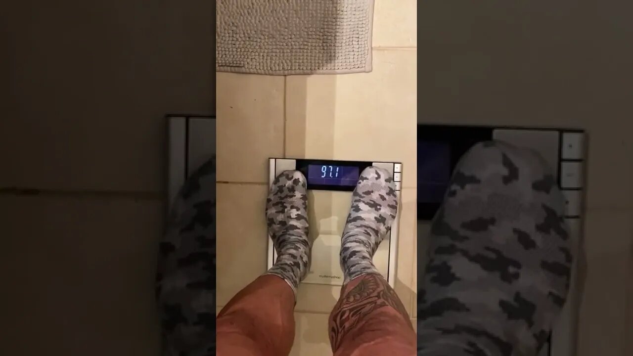 OLHA QUE INCRÍVEL ESSA PERCA DE PESO , COMO PERDER PESO EM QUESTAO DE SEGUNDOS ( MEME ) #SHORTS
