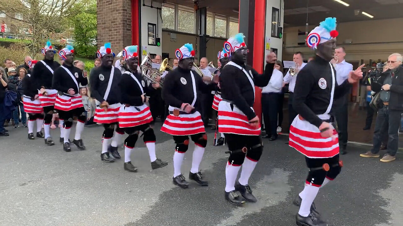 Britannia Coconut Morris - Nut Dance - Bacup - Lancashire - Easter Saturday 22