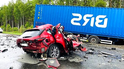 BAD DRIVERS & DRIVING FAILS - Insane Dash Cam Moments_Near Misses Caught On Camera 2024