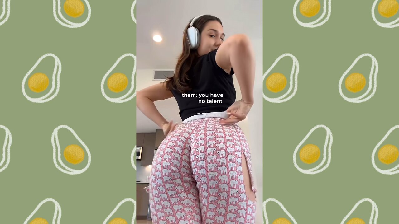 Big Bank TikTok challenge [2024] 🍆🍌BIG BODY WORLD #bigbank #viral