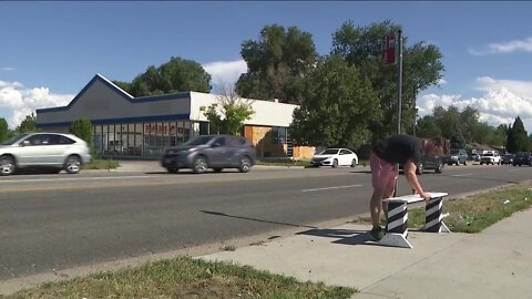 Denver man builds bus stop benches to increase accessibility, send message to city leaders