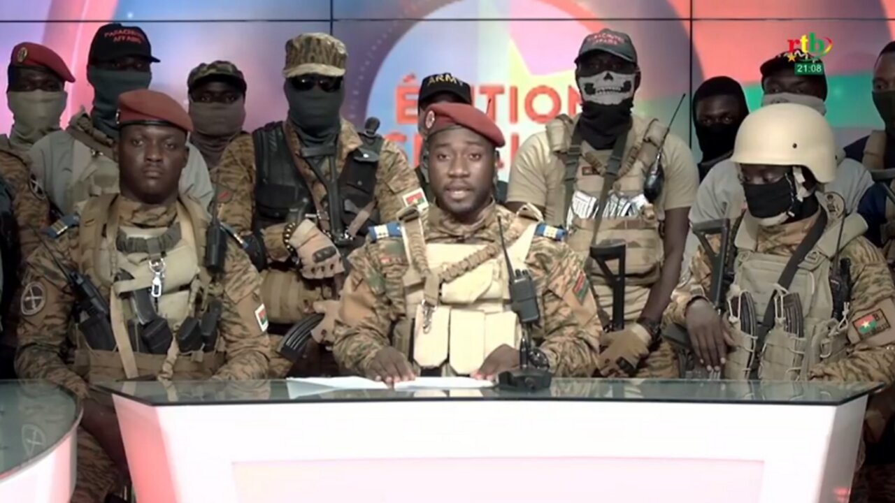 🚨ALERTE🚨 MISSION DE RECONNAISSANCE DES RÉSIDENCES DES AUTORITÉS DE TRANSITION DU BURKINA FASO.