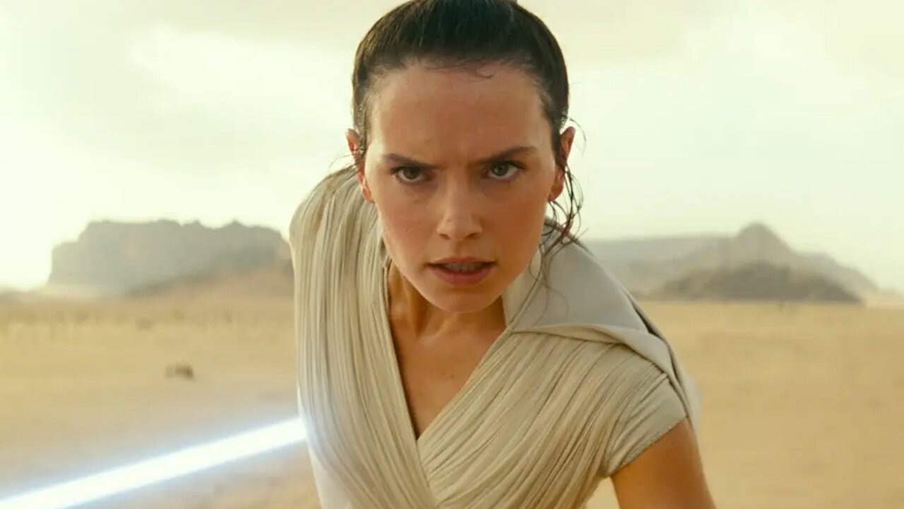 Daisy Daisy Ridley Back To Kick The Corpse Of Star Wars