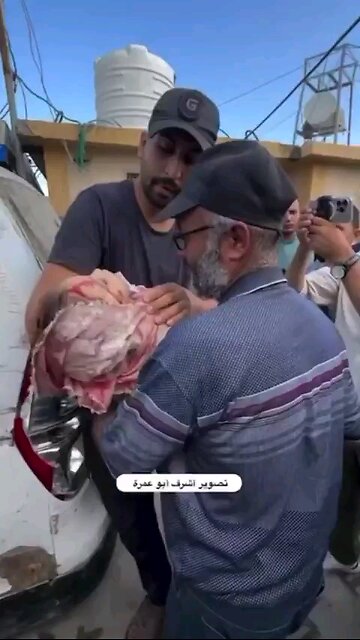This is what happens in Gaza Palestine every day. 😭😭 ⏬Read description #genocide