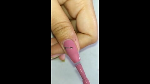 Nail Trends Forecast: Stay Ahead of the Curve with These Hot Looks!"