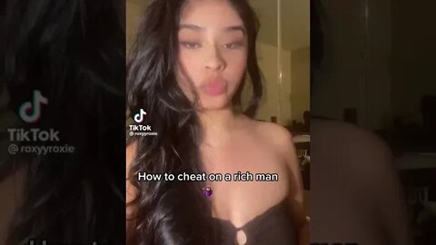 Junior College Chick Explains How To Set A High Value Trap #tiktok