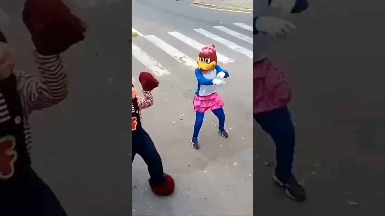 DANÇARINOS SUPER NINJAS DA CARRETA DA ALEGRIA FURACÃO, DANÇANDO FOFÃO, O MÁSKARA, BEN10 E PATATI