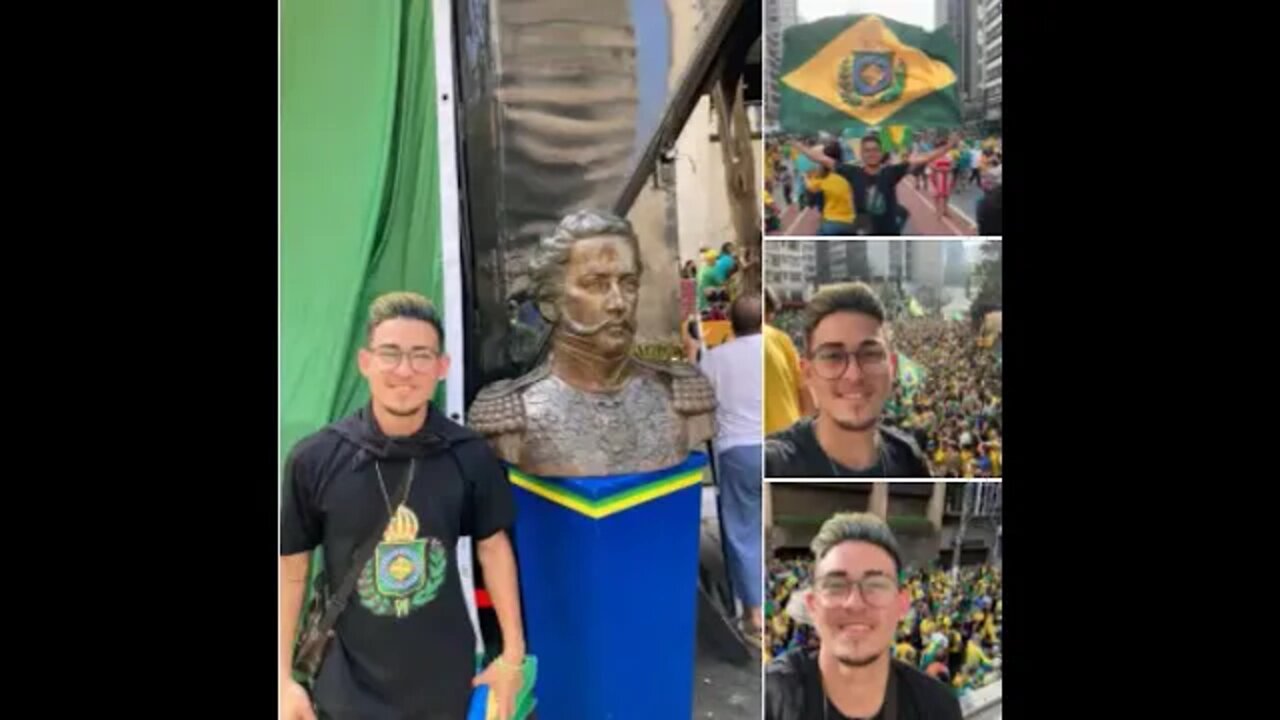 Monarquista tira foto ao lado do busto de Dom Pedro I na Avenida Paulista no 7 de Setembro