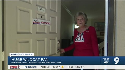 UArizona grad cheers on her team