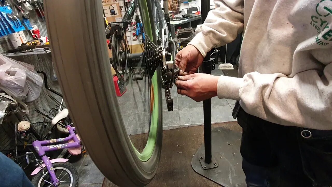 How to repair jumping gears on your mountain bike.