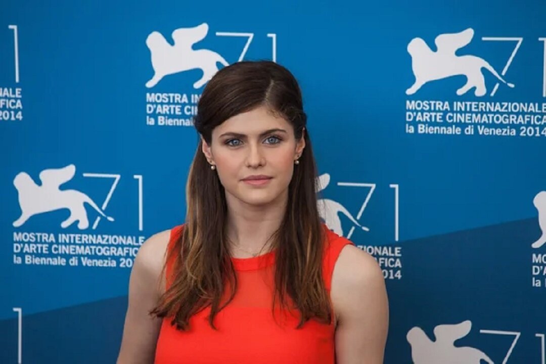 Alexandra Daddario True Detective Movie - True Detective Scene Story - Alexandra Best Movie